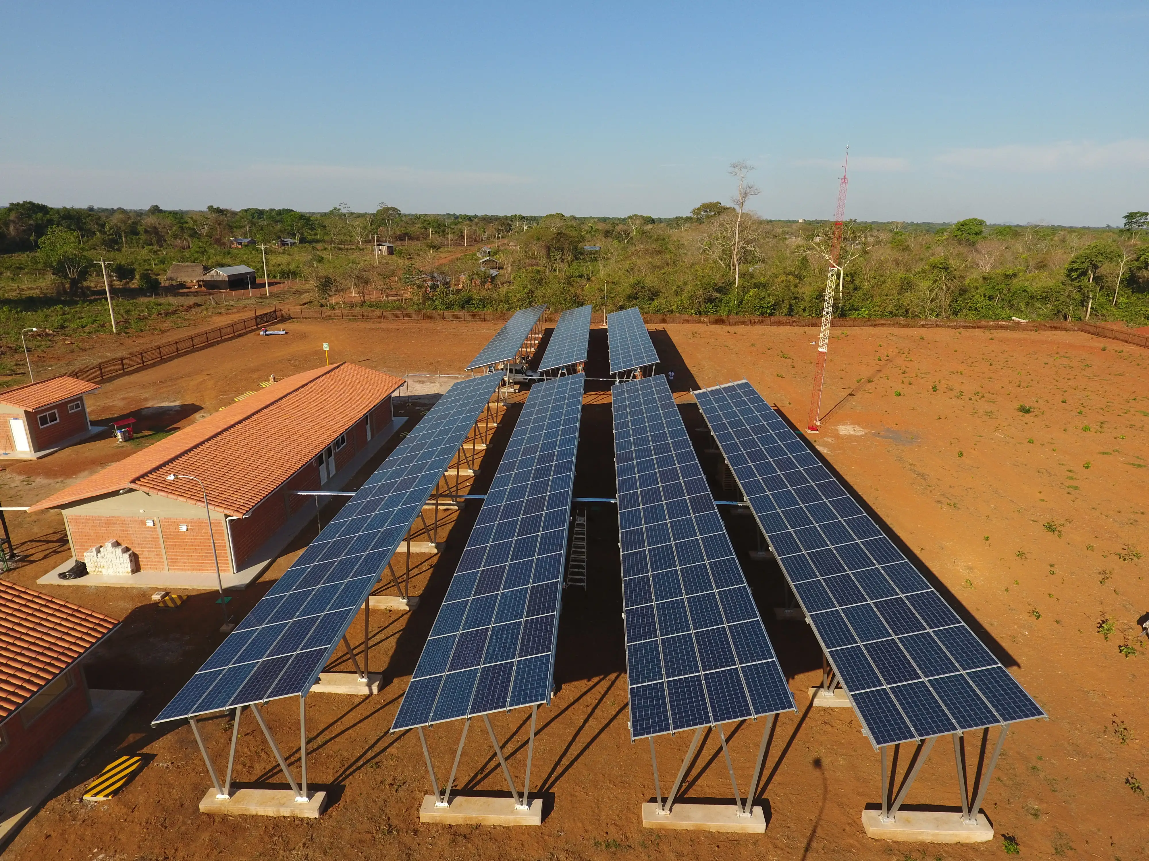 Planta Solar Híbrida El Remanso — El Remanso, Beni
