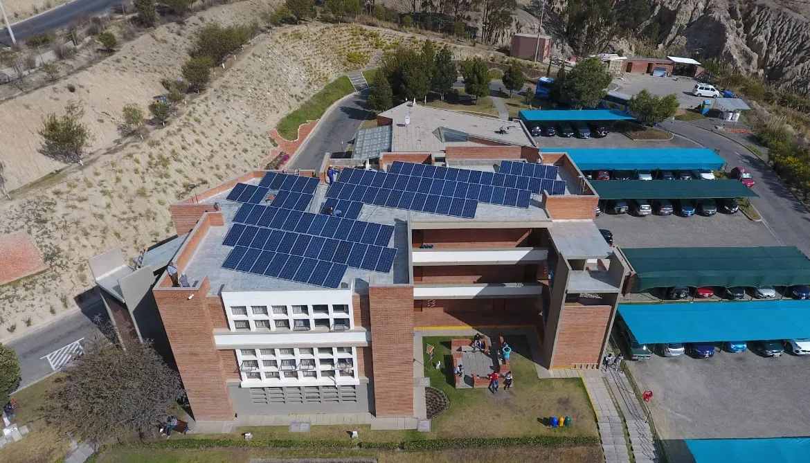 Universidad Privada Boliviana - La Paz — La Paz